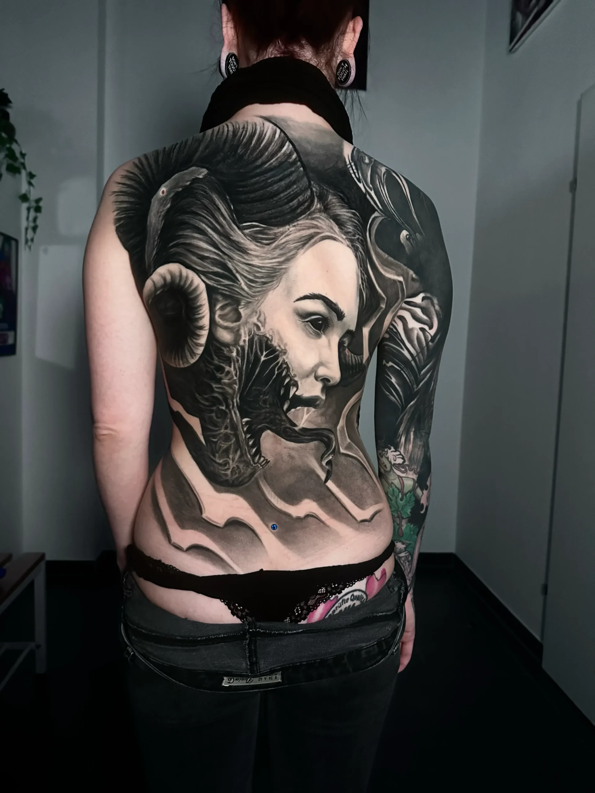 Woman Venom Back Piece