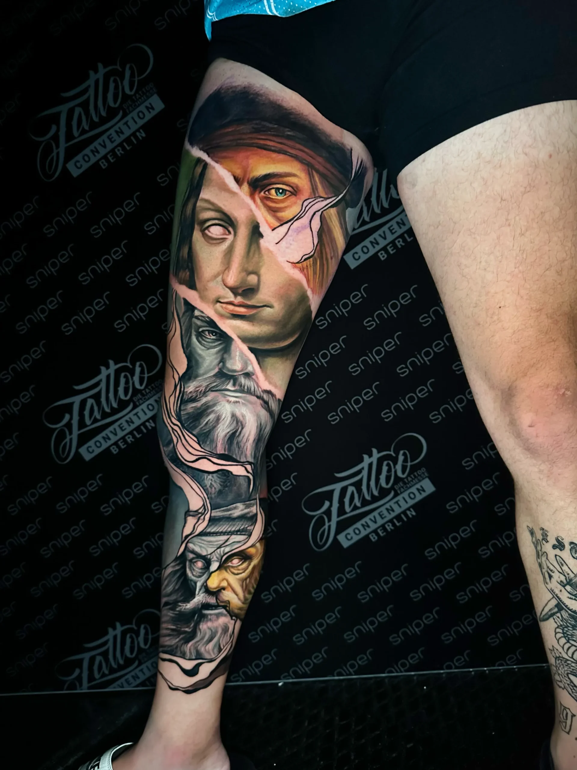 Artists Leg Design