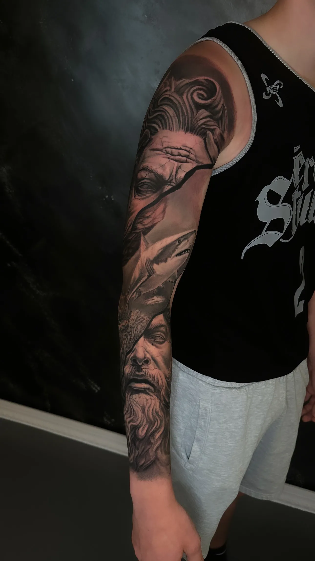 Greek Statue Sleeve