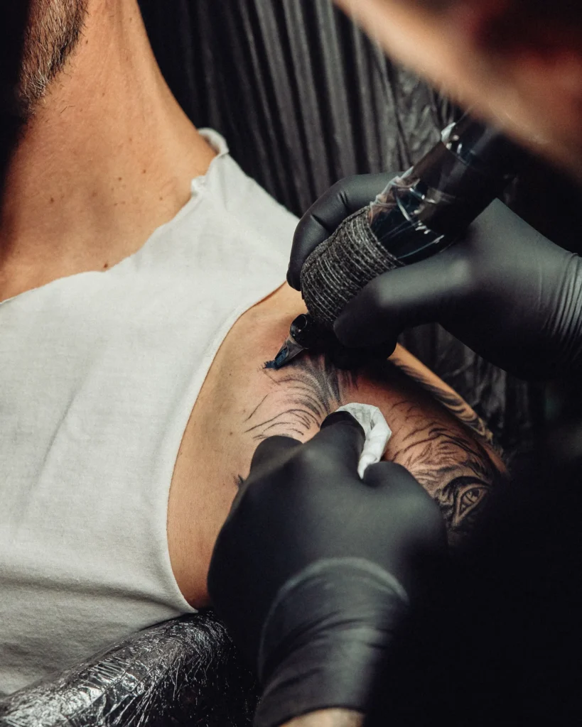 tattoo-process-latelier-tattoo-graz