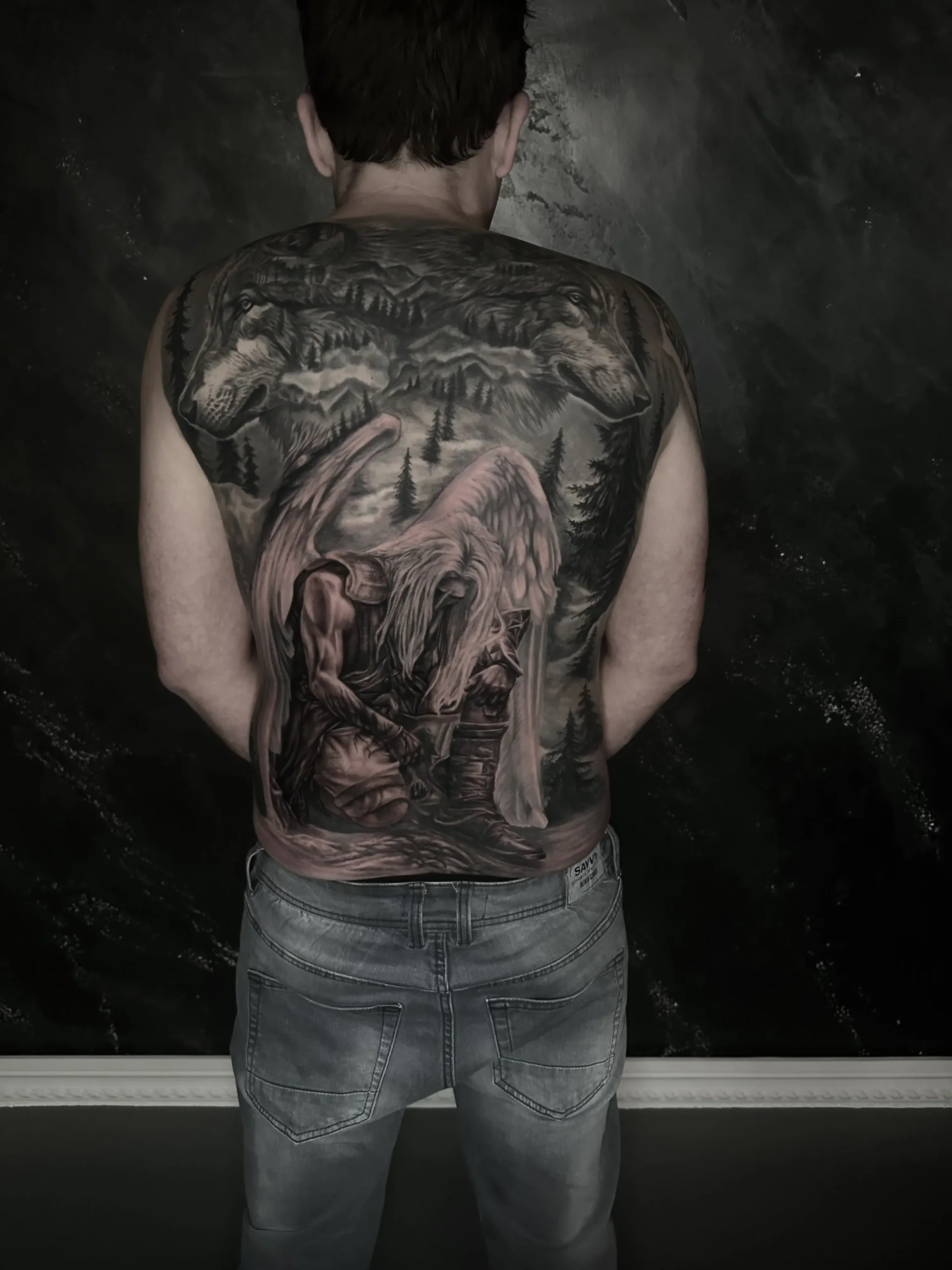 Black and grey tone mix, cover up